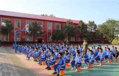 郑州叛逆孩子学校：做一个宽容的家长
